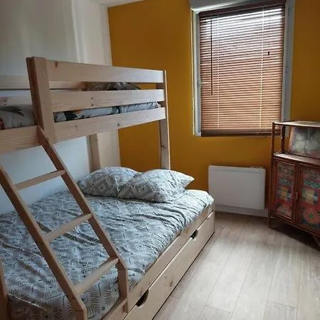 Daire 65 M² Avec Piscine. *