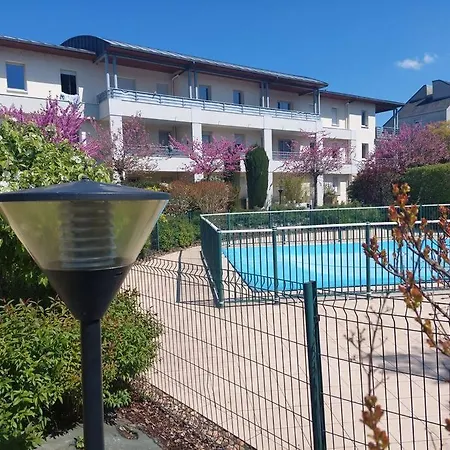 アパート 65 M² Avec Piscine. トゥール