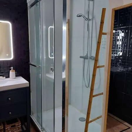 65 M² Avec Piscine. Daire *