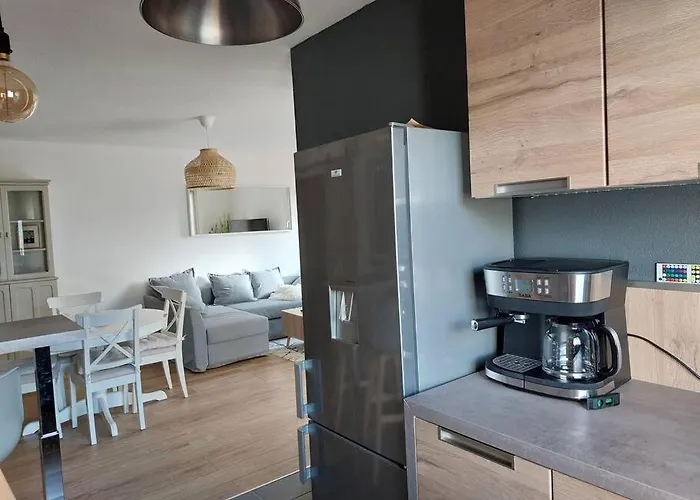 65 M² Avec Piscine. Appartement