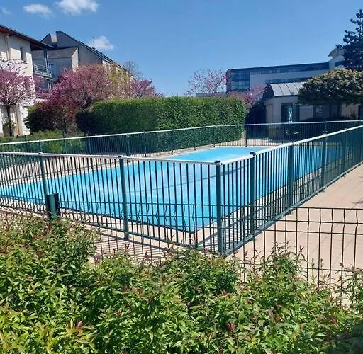 Appartement 65 M² Avec Piscine.