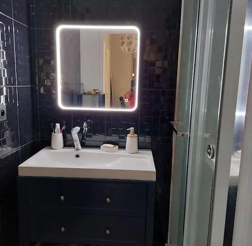 Appartement 65 M² Avec Piscine. *