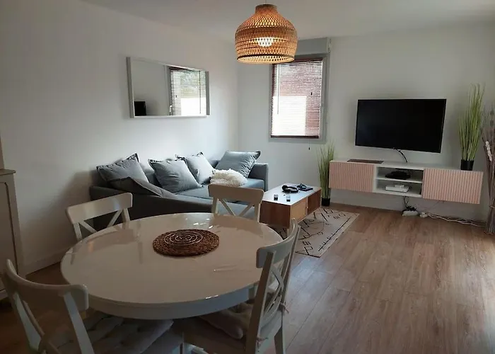 Appartement 65 M² Avec Piscine.